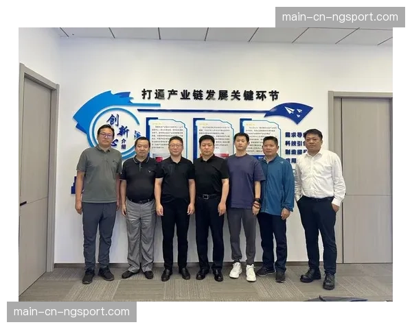 消费市场现阶段推动产业链多触点商业协同创新