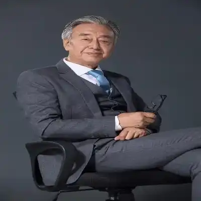 赖霖辰